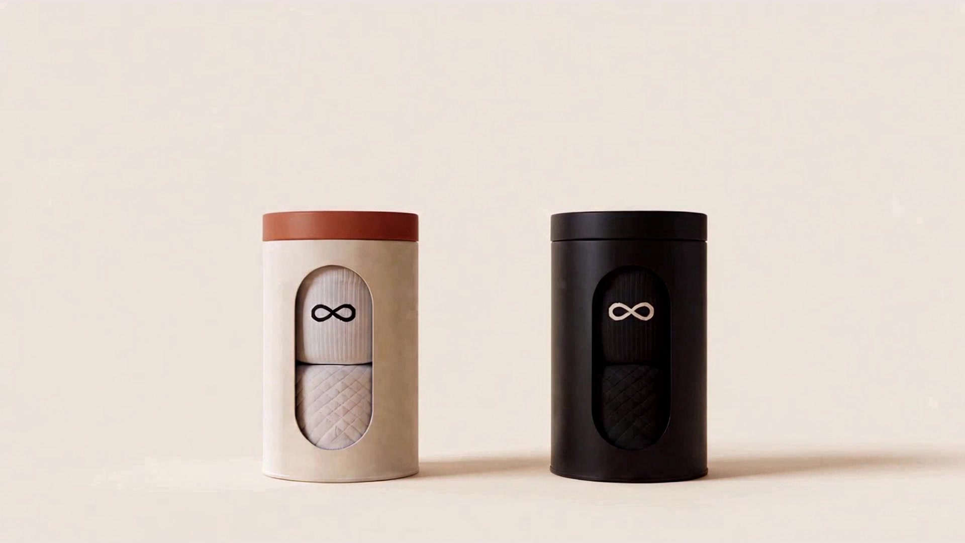 Infinity socks pair — white and black canisters, Season 26/27